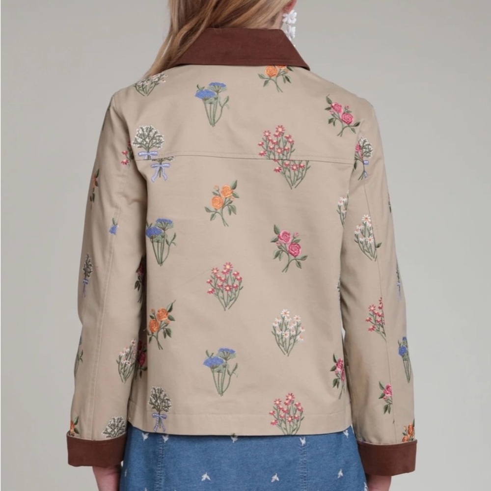 Embroidered Cotton Utility Jacket

AVEC LES FILLES - Picture 3 of 7